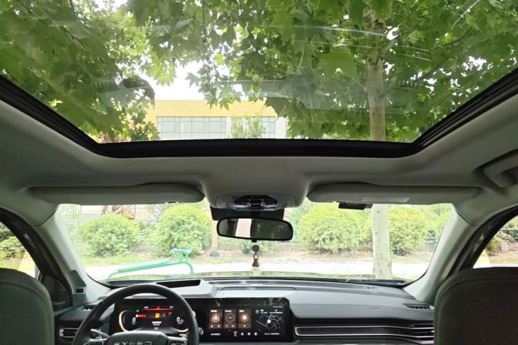 Used EXEED Lanyue 2021 390T Four-Wheel Drive Starry Edition Headliner
