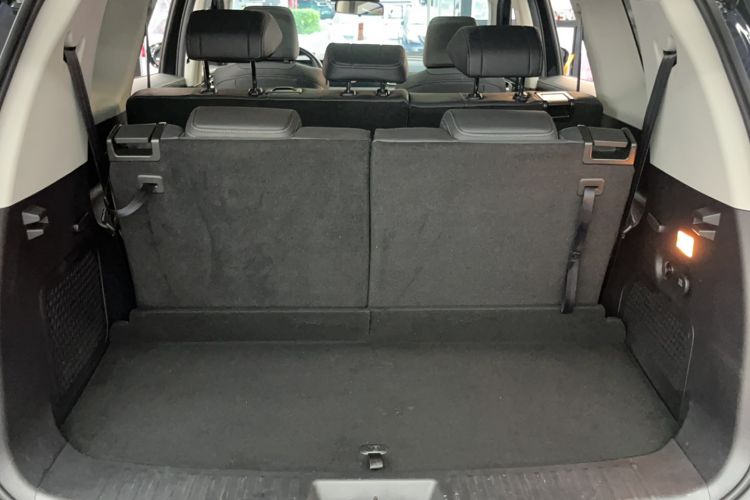 Used EXEED Lanyue 2021 400T Two-Wheel Drive Starlight Pro Edition 7-Seater Interior 3