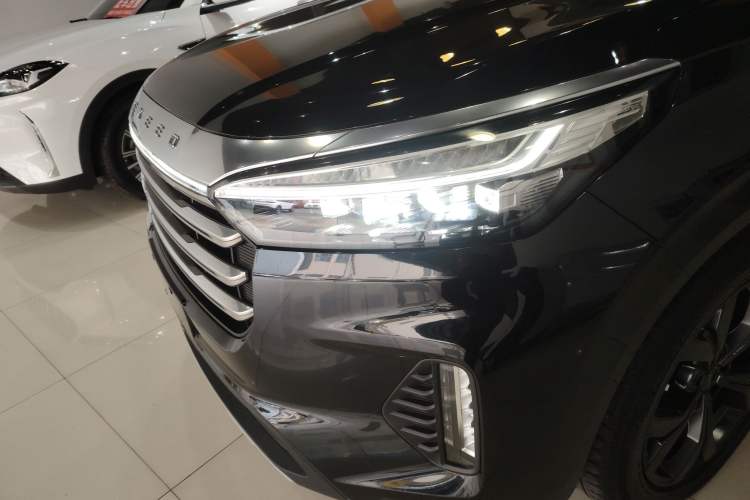 Used EXEED Lanyue 2021 390T Two-Wheel Drive Starry Long-Range Version Left Front Headlight