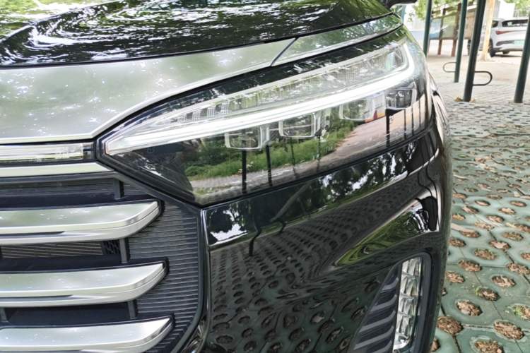 Used EXEED Lanyue 2021 390T Four-Wheel Drive Starry Edition Left Front Headlight
