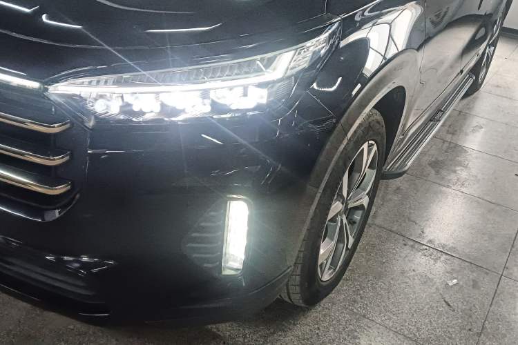 Used EXEED Lanyue 2021 400T Two-Wheel Drive Starlight Pro Edition 7-Seater Left Front Headlight