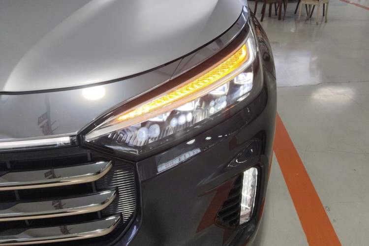 Used EXEED Lanyue 2021 390T Four-Wheel Drive Star Prestige Edition Left Front Headlight