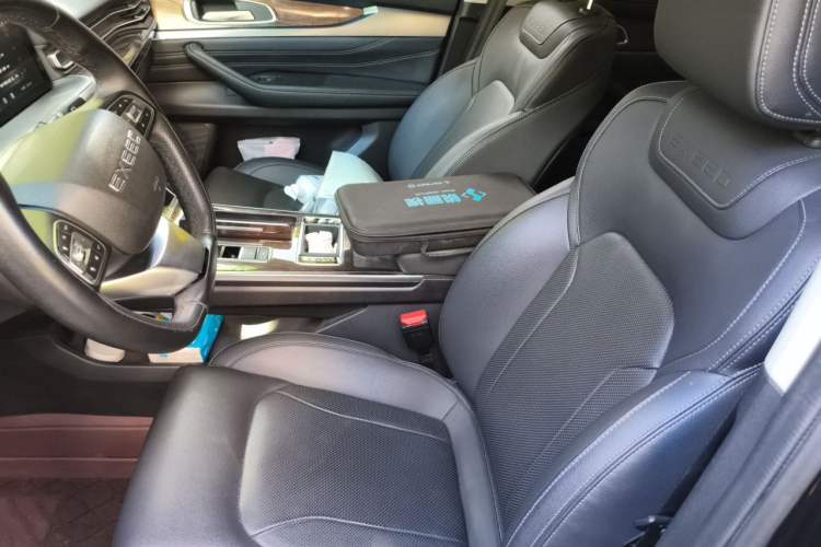 Used EXEED Lanyue 2021 400T Two-Wheel Drive Starlight Pro Edition 7-Seater Left Front Seat