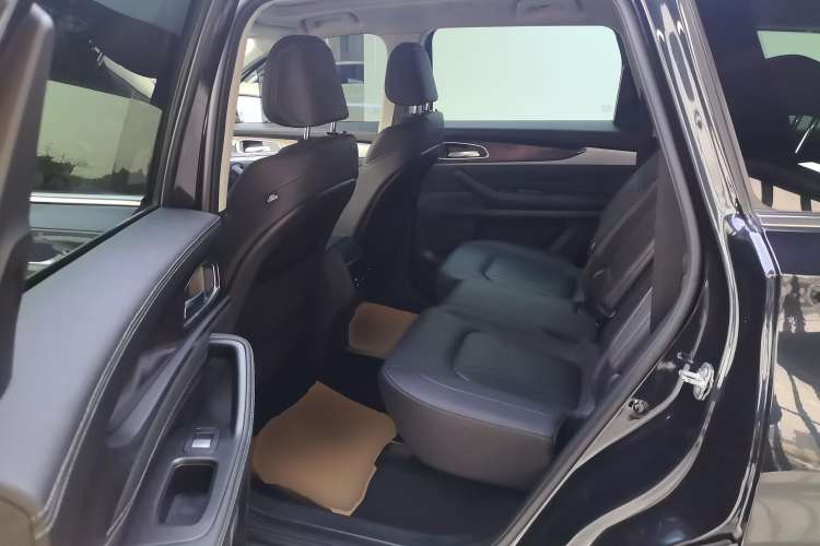 Used EXEED Lanyue 2021 400T Two-Wheel Drive Starlight Pro Edition 7-Seater Left Rear Seat