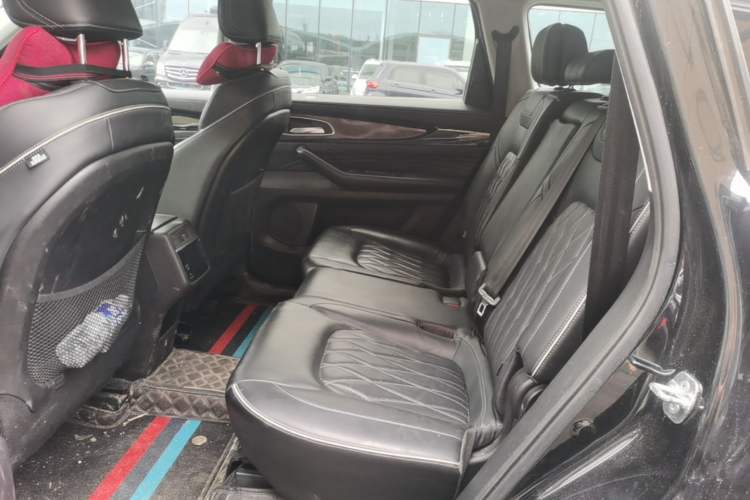 Used EXEED Lanyue 2021 400T Two-Wheel-Drive Xingrui Pro Edition 7-Seater Left Rear Seat