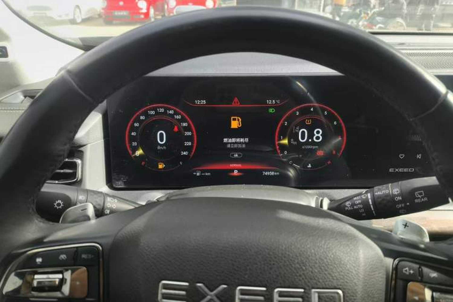 Used EXEED Lanyue 2021 400T Four-Wheel Drive Star Prestige Pro Edition 7 Seats Odometer Close Up