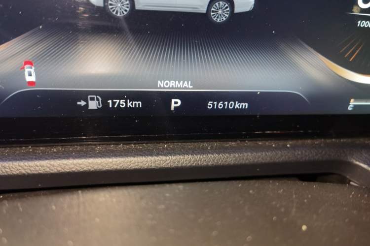 Used EXEED Lanyue 2021 400T Four-Wheel Drive Starlight Pro Edition 7 Seats Odometer Close Up