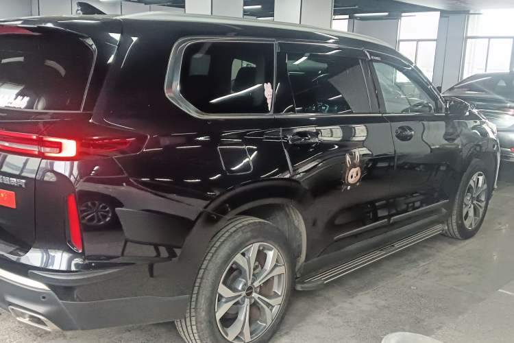 Used EXEED Lanyue 2021 400T Two-Wheel Drive Starlight Pro Edition 7-Seater Rear Right 45 Deg