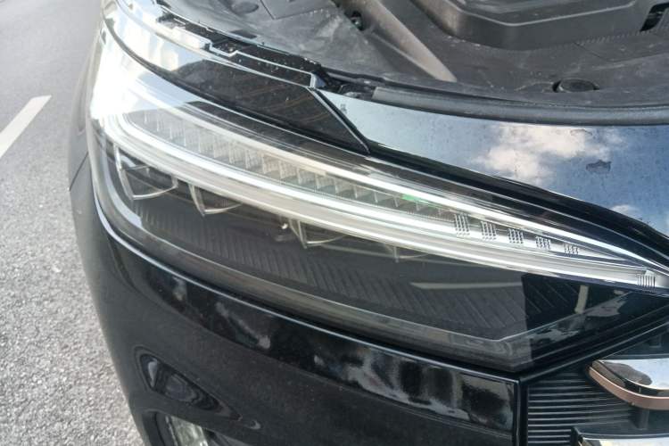 Used EXEED Lanyue 2021 400T Four-Wheel Drive Starlight Pro Edition 7 Seats Right Front Headlight