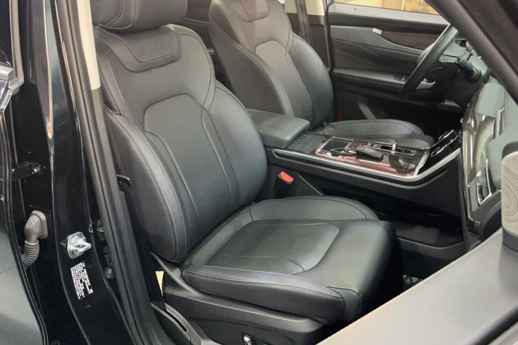 Used EXEED Lanyue 2021 400T Two-Wheel Drive Starlight Pro Edition 7-Seater Right Front Seat