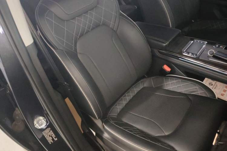 Used EXEED Lanyue 2021 390T Four-Wheel Drive Star Prestige Edition Right Front Seat