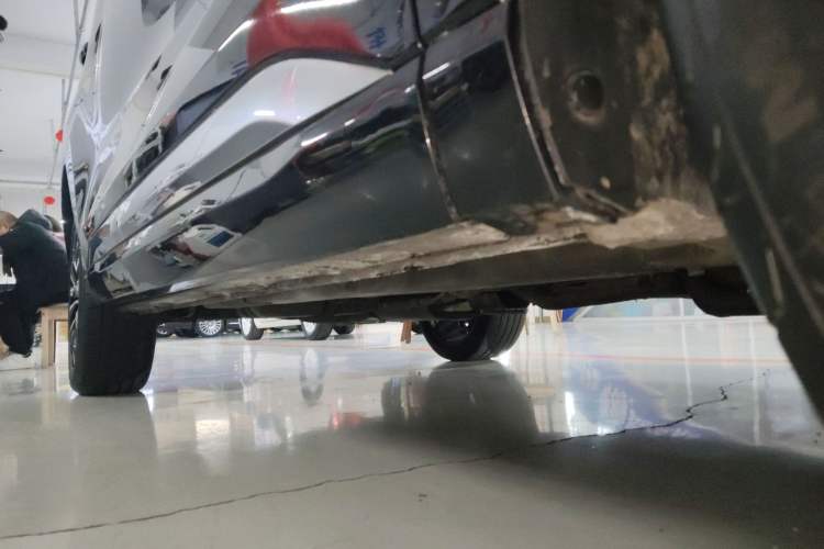 Used EXEED Lanyue 2021 390T Four-Wheel Drive Star Prestige Edition Right Side Sill