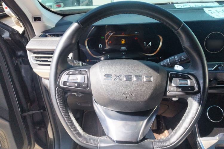 Used EXEED Lanyue 2021 400T Four-Wheel Drive Starlight Pro Edition 7 Seats Steering Wheel