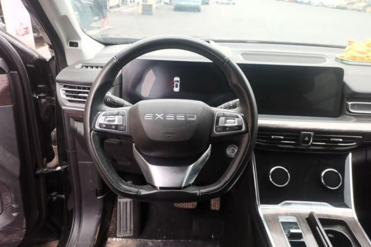 Used EXEED Lanyue 2021 400T Two-Wheel-Drive Xingrui Pro Edition 7-Seater Steering Wheel