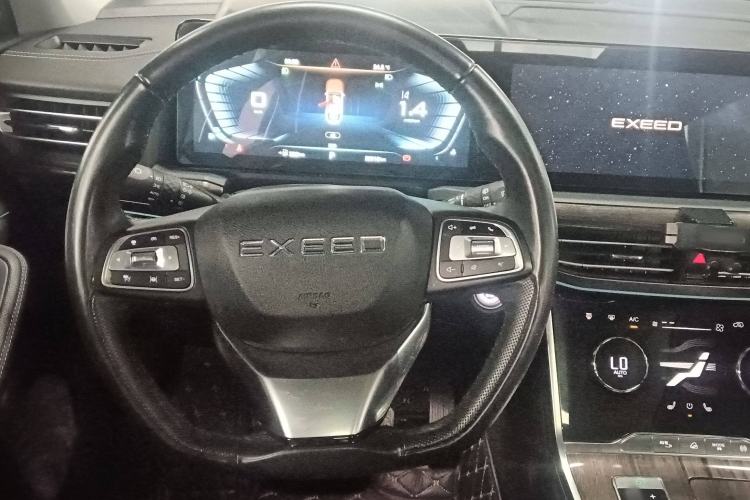 Used EXEED Lanyue 2021 400T Two-Wheel Drive Starlight Pro Edition 7-Seater Steering Wheel