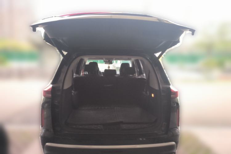 Used EXEED Lanyue 2021 400T Two-Wheel-Drive Xingrui Pro Edition 7-Seater Trunk