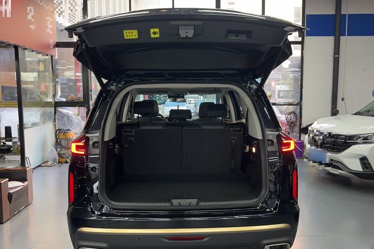 Used EXEED Lanyue 2021 400T Two-Wheel Drive Starlight Pro Edition 7-Seater Trunk