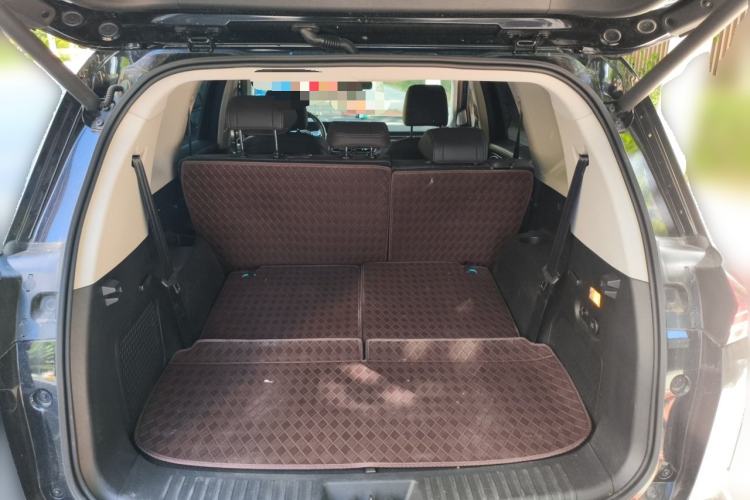 Used EXEED Lanyue 2021 400T Two-Wheel Drive Starlight Pro Edition 7-Seater Trunk