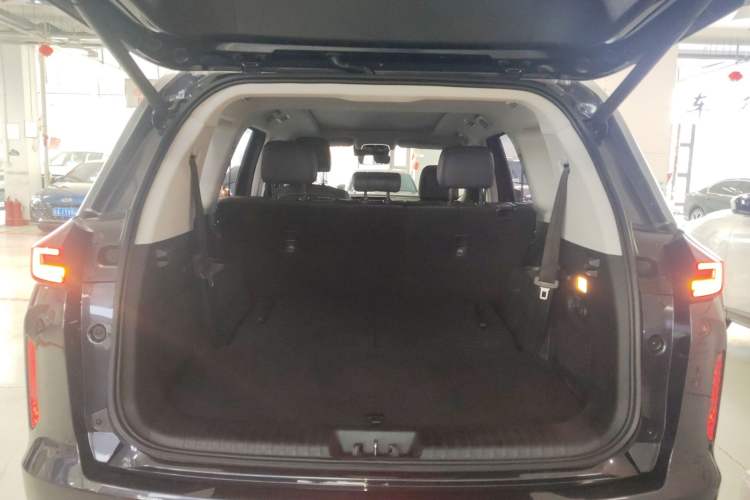 Used EXEED Lanyue 2021 390T Four-Wheel Drive Star Prestige Edition Trunk