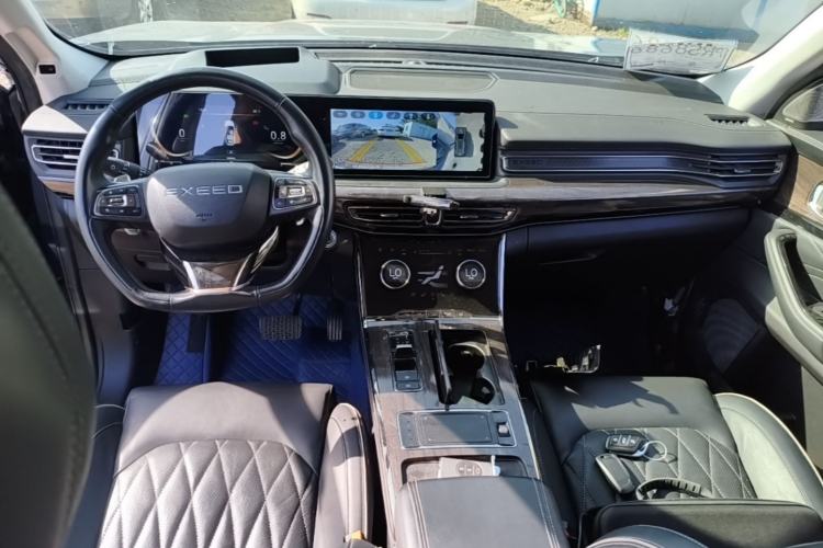 Used EXEED Lanyue 2021 400T Four-Wheel Drive Star Prestige Pro Edition 7 Seats Center Console