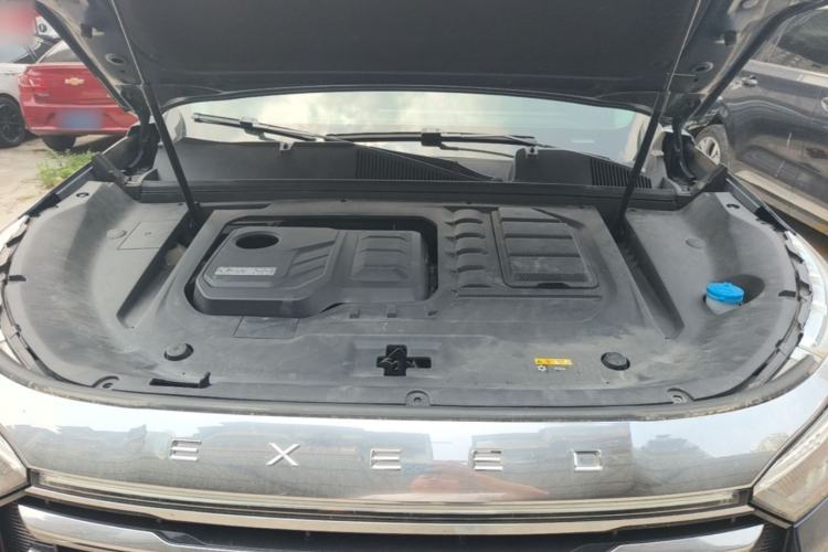Used EXEED Lanyue 2021 390T Four-Wheel Drive Starry Edition Engine Bay
