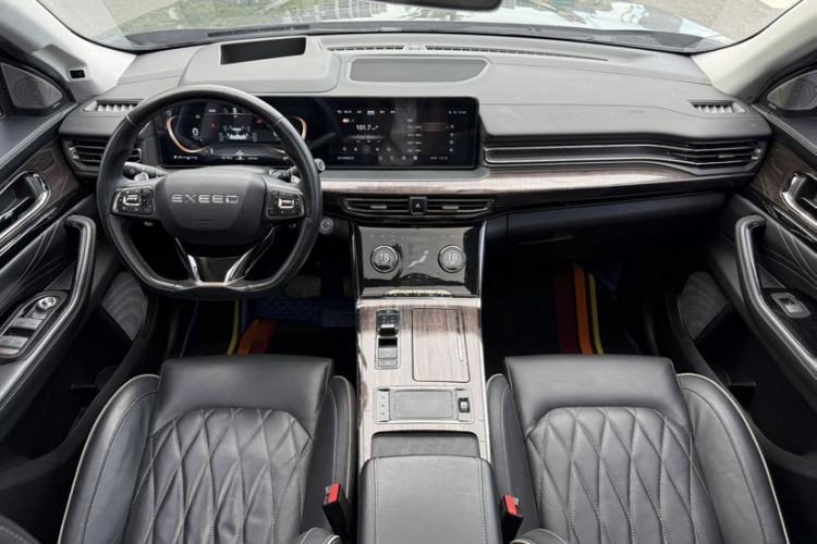 Used EXEED Lanyue 2021 400T Four-Wheel Drive Star Prestige Pro Edition 7 Seats Interior 10