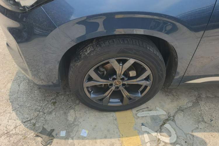 Used EXEED Lanyue 2021 390T Four-Wheel Drive Starry Edition Left Front Wheel Hub