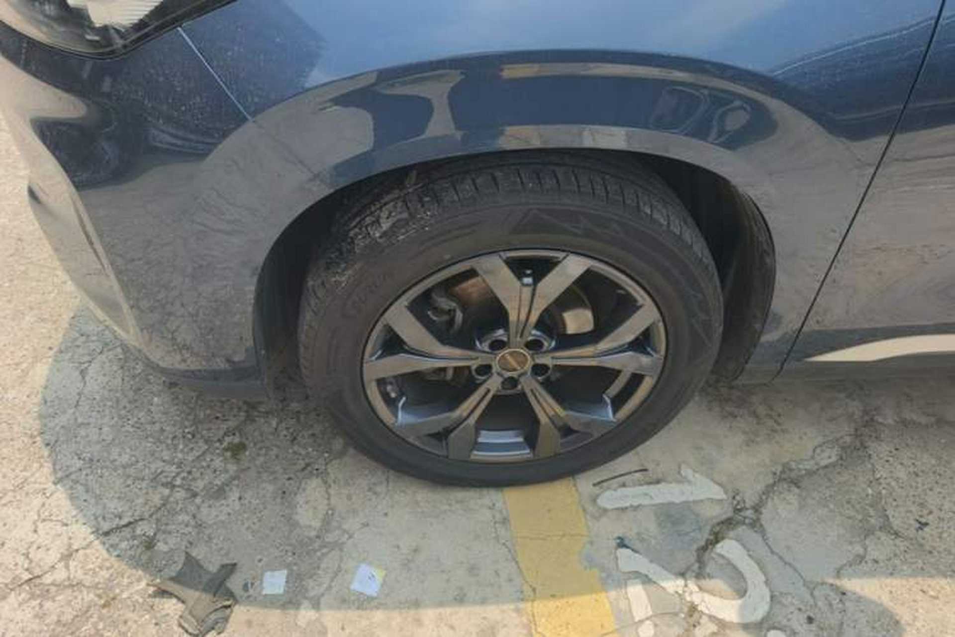 Used EXEED Lanyue 2021 390T Four-Wheel Drive Starry Edition Left Front Wheel Hub