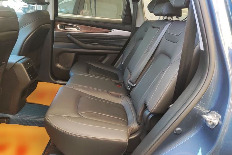 Used EXEED Lanyue 2021 400T Two-Wheel Drive Starlight Pro Edition 7-Seater Left Rear Seat