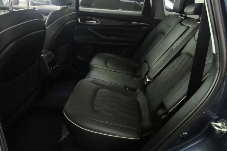 Used EXEED Lanyue 2021 400T Two-Wheel-Drive Xingrui Pro Edition 7-Seater Left Rear Seat