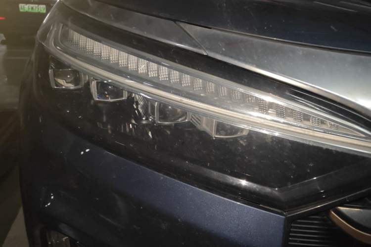 Used EXEED Lanyue 2021 390T Four-Wheel Drive Star Prestige Edition Right Front Headlight
