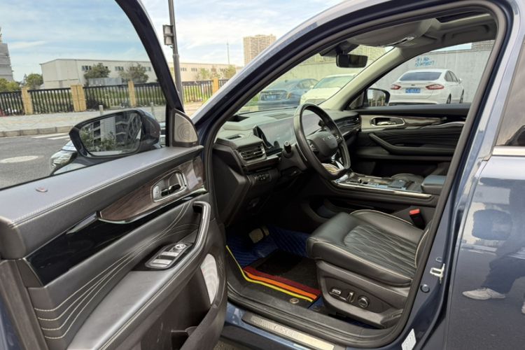 Used EXEED Lanyue 2021 400T Four-Wheel Drive Star Prestige Pro Edition 7 Seats Right Front Seat