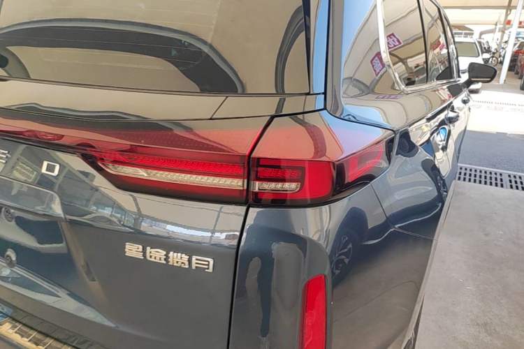 Used EXEED Lanyue 2021 400T Two-Wheel Drive Starlight Pro Edition 7-Seater Right Rear Taillight