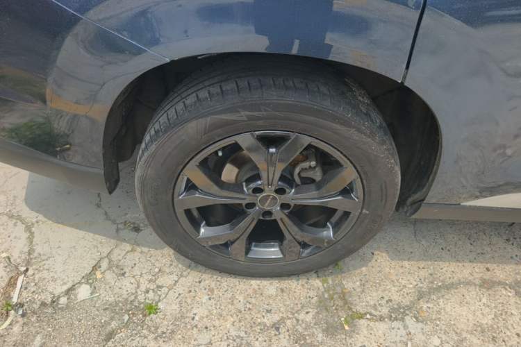 Used EXEED Lanyue 2021 390T Four-Wheel Drive Starry Edition Right Rear Wheel Hub