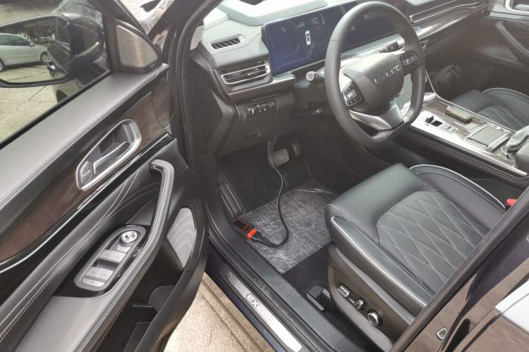 Used EXEED Lanyue 2021 400T Two-Wheel-Drive Xingrui Pro Edition 7-Seater Driver Seat