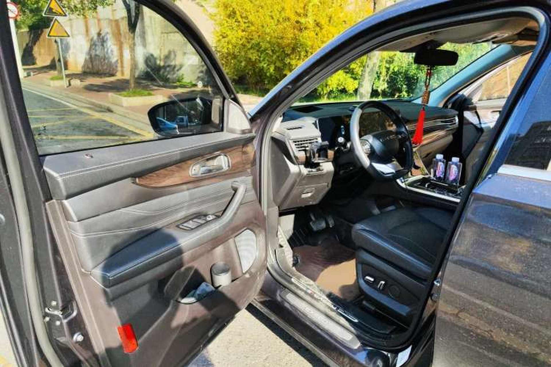 Used EXEED Lanyue 2021 400T Two-Wheel Drive Starlight Pro Edition 7-Seater Driver Seat