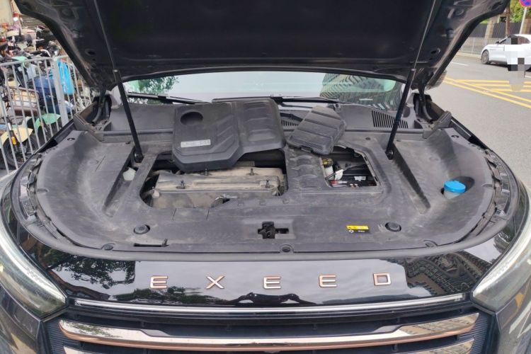 Used EXEED Lanyue 2021 400T Four-Wheel Drive Starlight Pro Edition 7 Seats Engine Bay