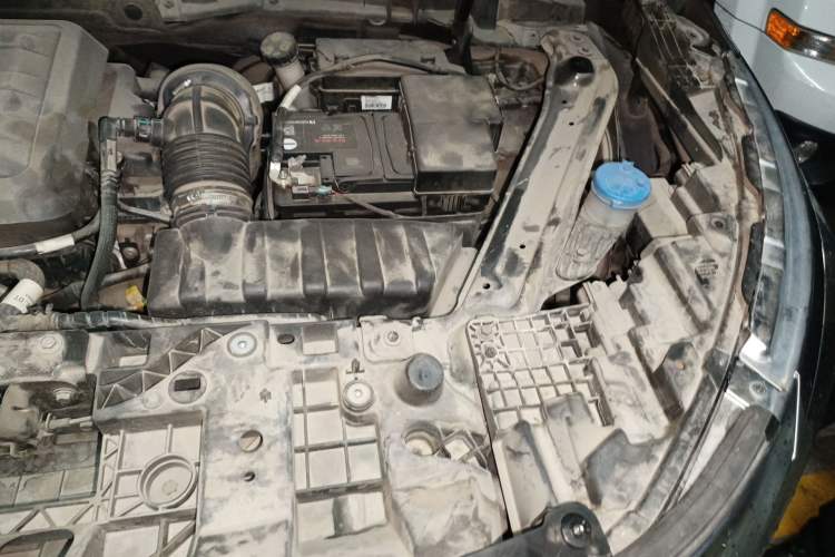 Used EXEED Lanyue 2021 390T Two-Wheel Drive Starry Edition Engine Bay Left
