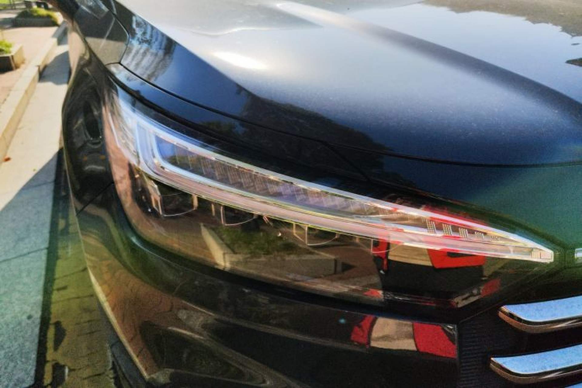 Used EXEED Lanyue 2021 400T Two-Wheel Drive Starlight Pro Edition 7-Seater Right Front Headlight