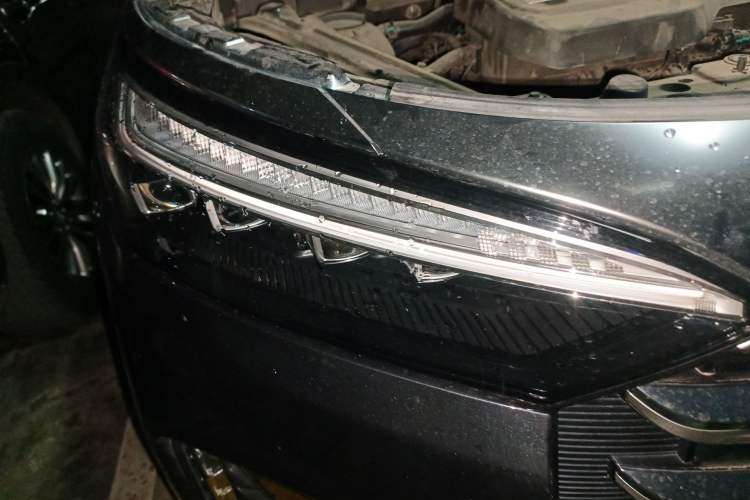 Used EXEED Lanyue 2021 390T Two-Wheel Drive Starry Edition Right Front Headlight