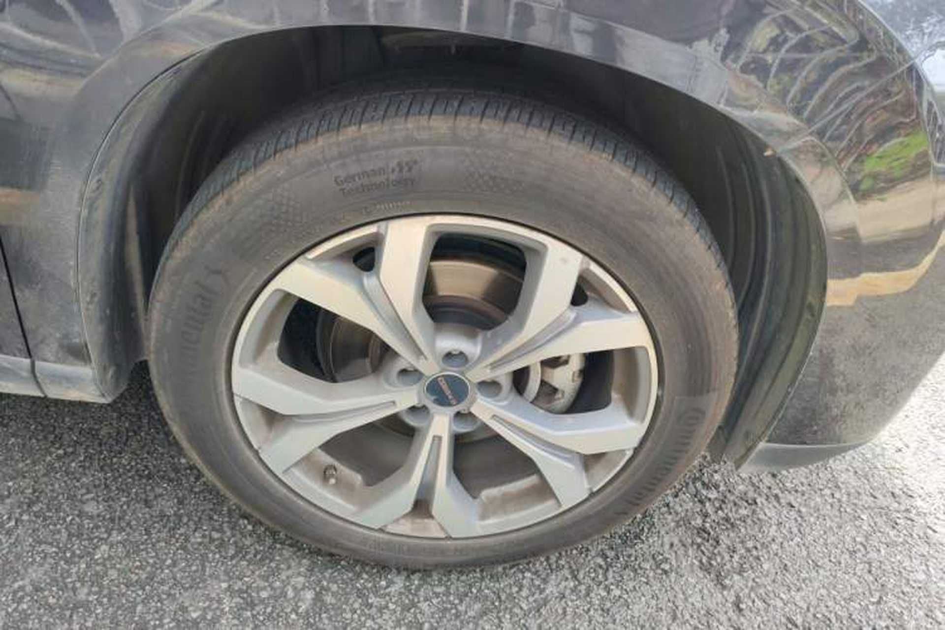 Used EXEED Lanyue 2021 400T Four-Wheel Drive Starlight Pro Edition 7 Seats Right Front Wheel Hub