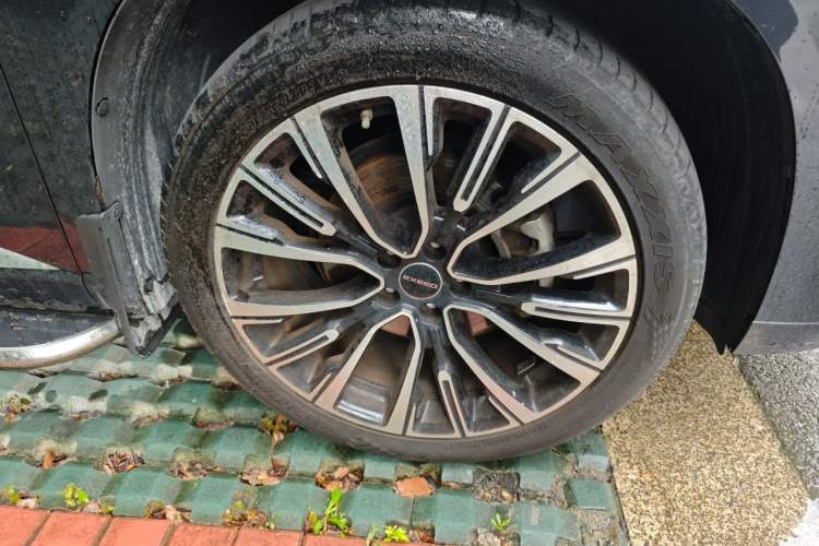 Used EXEED Lanyue 2021 390T Two-Wheel Drive StarRui Edition Right Front Wheel Hub
