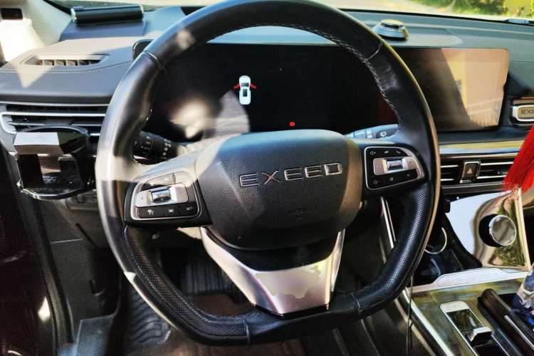 Used EXEED Lanyue 2021 400T Two-Wheel Drive Starlight Pro Edition 7-Seater Steering Wheel