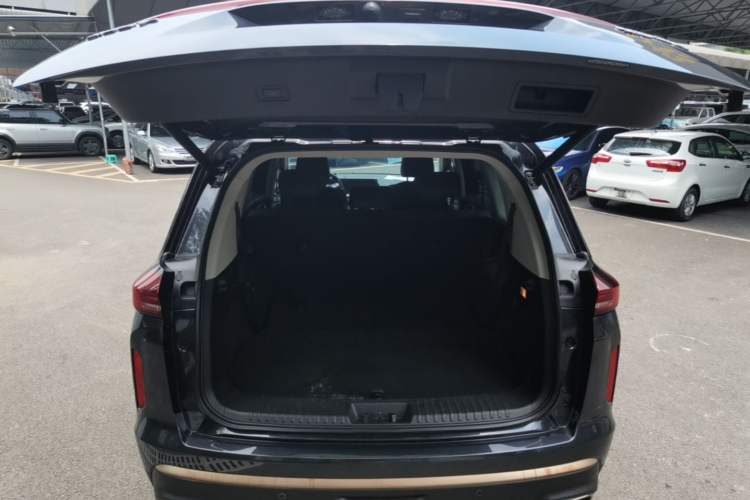 Used EXEED Lanyue 2021 400T Four-Wheel Drive Starlight Pro Edition 7 Seats Trunk