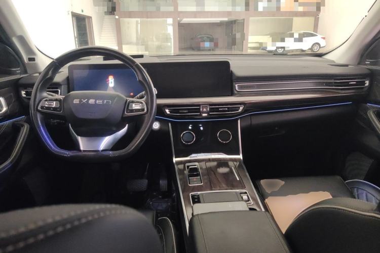Used EXEED Lanyue 2021 390T Two-Wheel Drive StarRui Edition Center Console