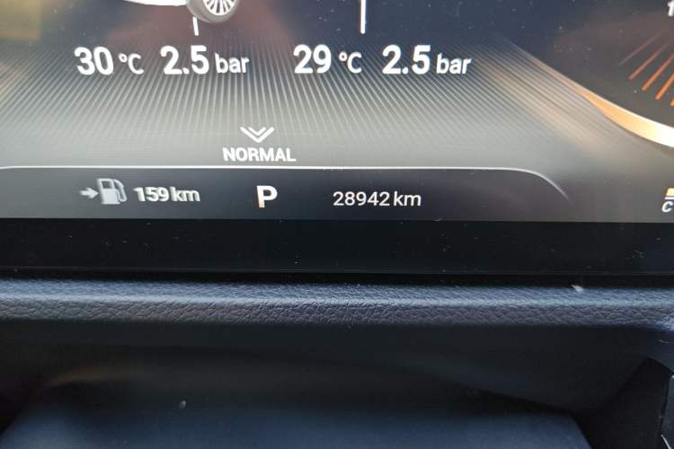 Used EXEED Lanyue 2021 390T Four-Wheel Drive Star Prestige Long-Range Version Odometer Close Up