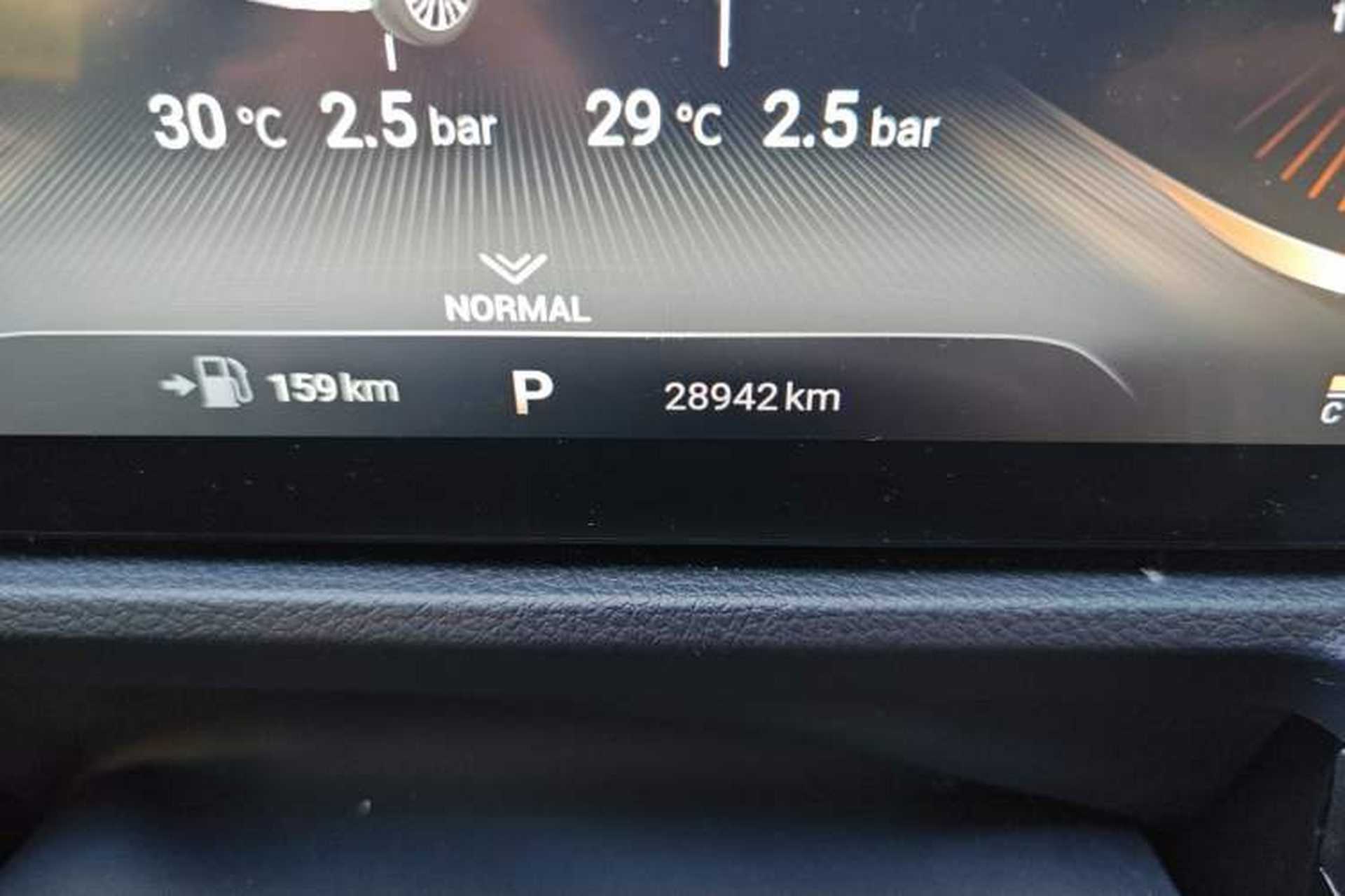 Used EXEED Lanyue 2021 390T Four-Wheel Drive Star Prestige Long-Range Version Odometer Close Up