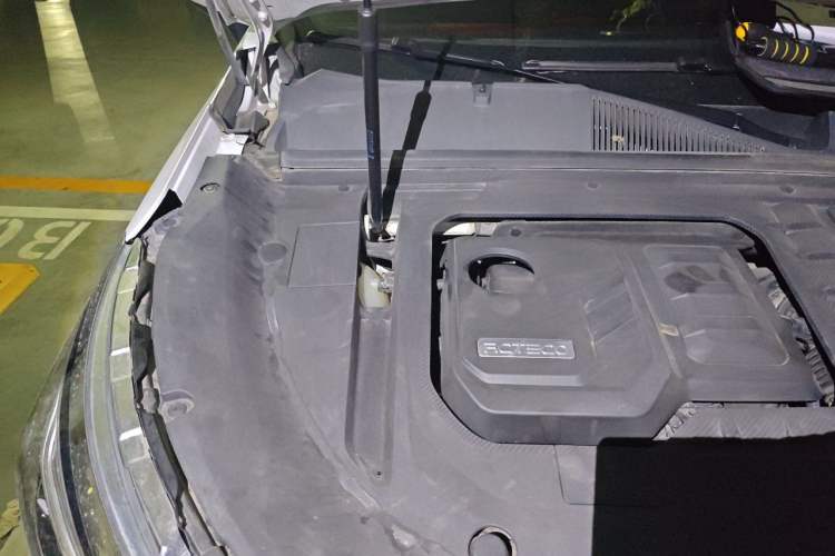 Used EXEED Lanyue 2021 390T Four-Wheel Drive Star Prestige Long-Range Version Engine Bay Right