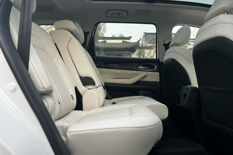 Used EXEED Lanyue 2021 390T Four-Wheel Drive Star Prestige Edition Interior 13