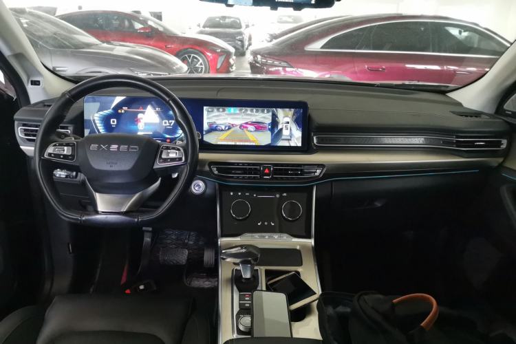 Used EXEED Lanyue 2022 Explore Edition 400T Four-Wheel Drive Star Edition 5 Seats Center Console